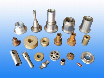 Pezzi meccanici di tornitura di CNC di precisione del metallo dell'OEM per tolleranza di Trict delle automobili