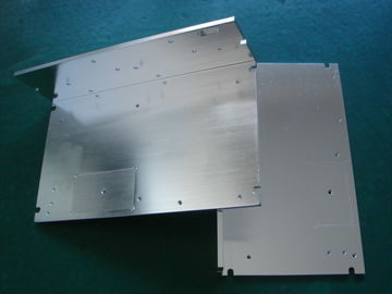 Precisione di CNC di L-Forma che lavora angolo a macchina di alluminio del prototipo rapido con il rivestimento di conversione