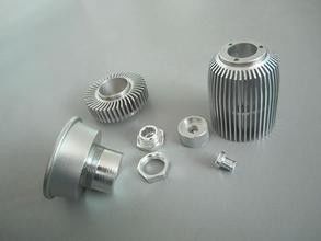 L'acciaio inossidabile parte il prototipo di CNC che lavora l'alluminio a macchina anodizzato