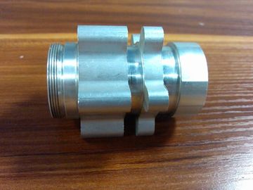 La precisione di CNC del metallo ha girato la colonna di alluminio ad alta resistenza delle parti ha espulso